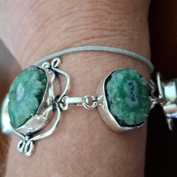 New Green Solar Slice Agate Geode 925 Silver Bracelet. - Picture 5 of 10